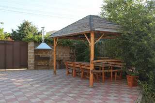 Гостиница Guest House Dilas Заозёрное-1